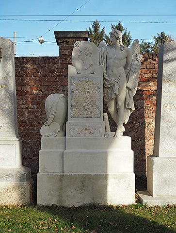 La tomba di Giovanni Battista Lampi nel Zentralfriedhof di Vienna, opera dello scultore Josef Klieber